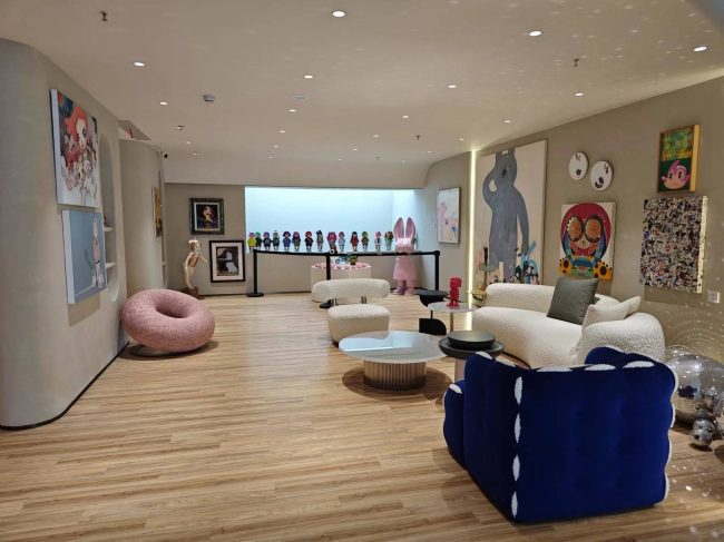 8113bc7d9b4843a1b490046cef10db33-1