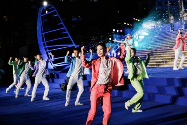 35f90dd32bd54fbcbb91add830b618b7